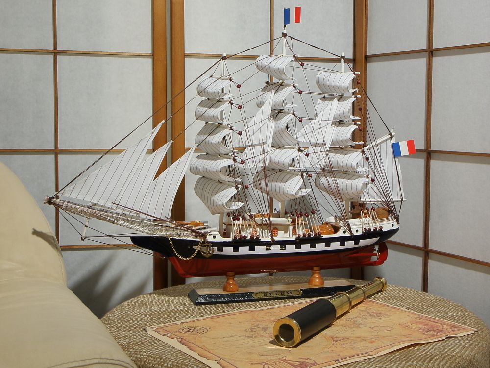 Meteor Lights Модель парусника ''Belem''