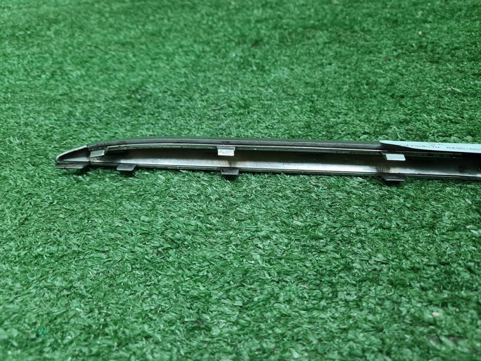 Молдинг заднего бампера Mercedes S W223 (20-нв)