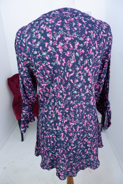 Платье Colours для романтичного образа, маркировка L, визуально на 48 размер