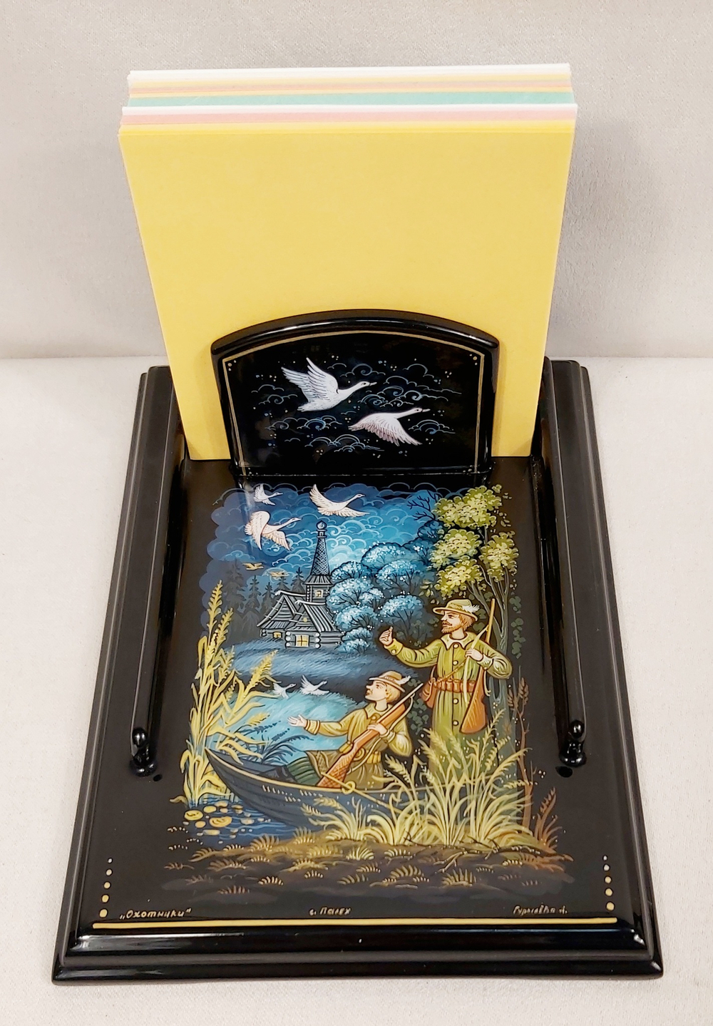 Подставка для блока для записей ручной росписью Палех "Охотники"