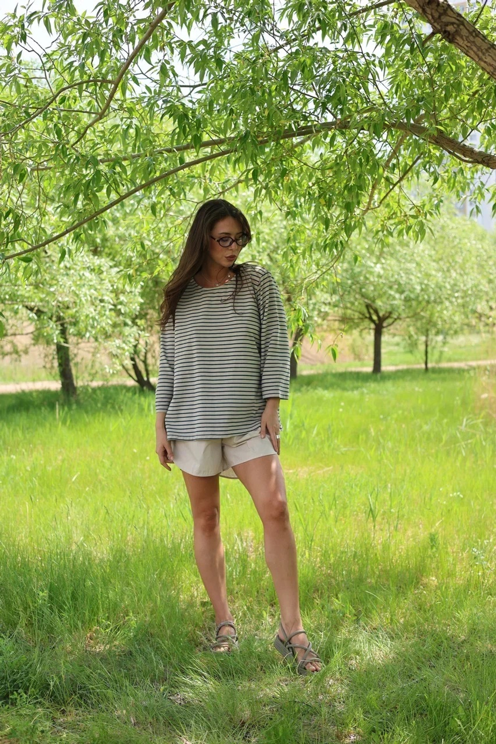 лонгслив в синюю полоску