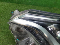 Фара левая Toyota Rav 4 CA40 (2015-2019) LED