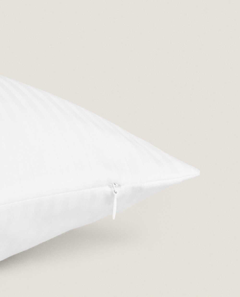 Наволочка Zara Home, хлопок 100%, в полоску, 0064/087
