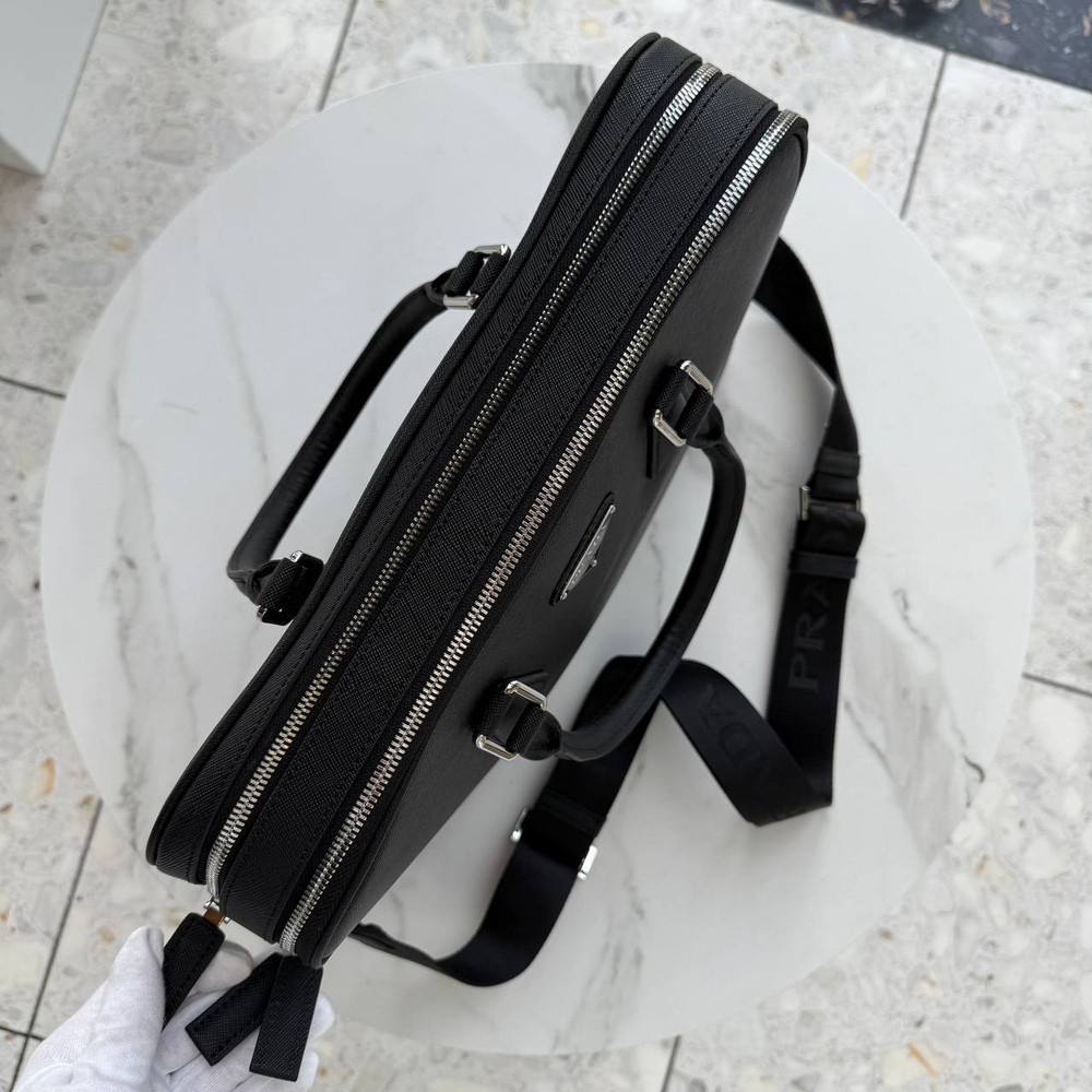 Сумка Prada