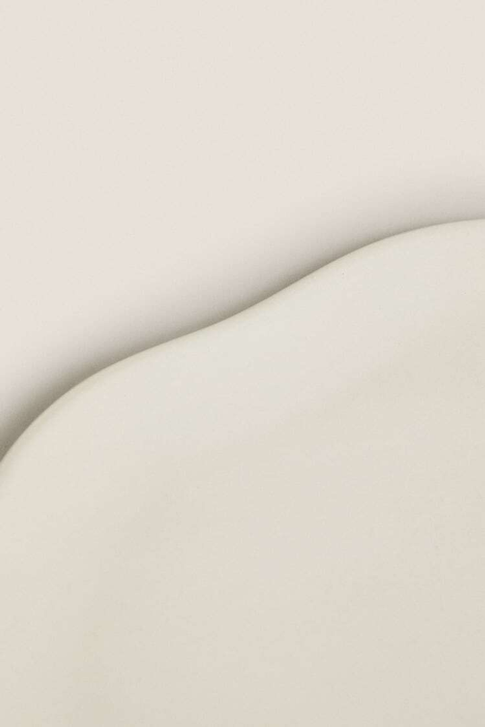 ZARA HOME АСИММЕТРИЧНАЯ КЕРАМИЧЕСКАЯ ПЛОСКАЯ ТАРЕЛКА, БЕЛЫЙ