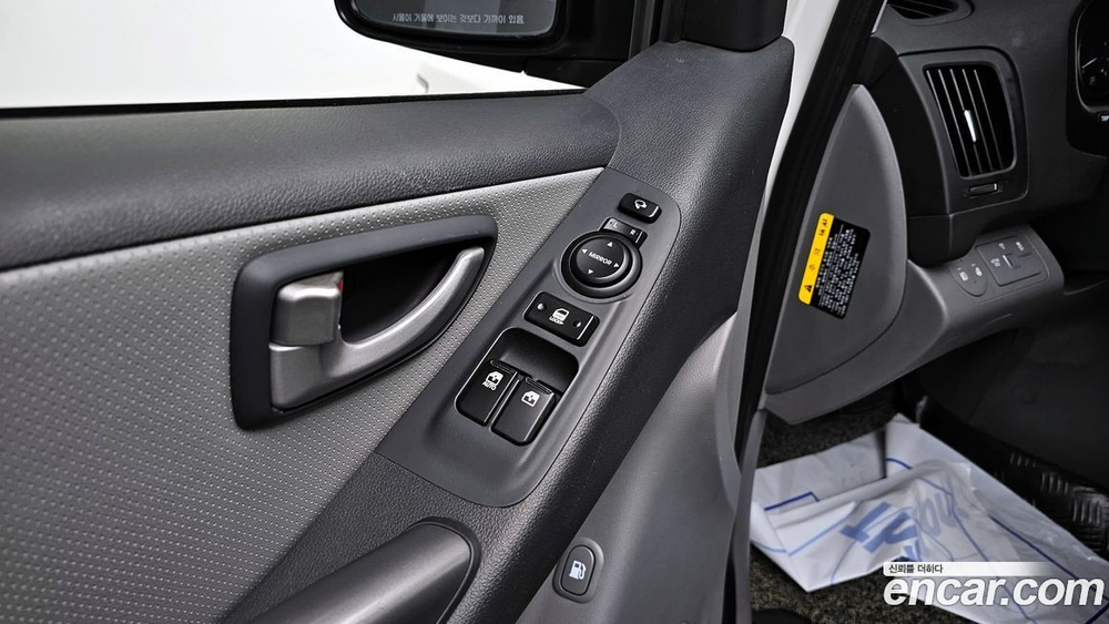 Hyundai The New Grand Starex Van 3-х местный (01.2020)