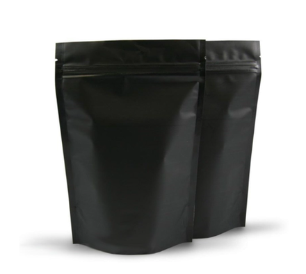 Металлизированный черный матовый дой-пакет с многоразовым замком zip-lock. Размер 170х300 мм