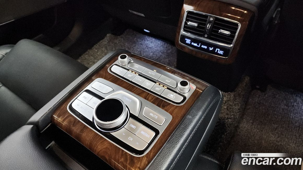 Kia The K9 (Quoris/K900) 3.8 GDI AWD (09.2019)
