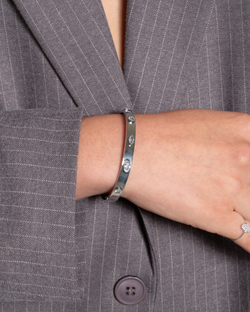 Браслет россыпь крупных камней, серебро