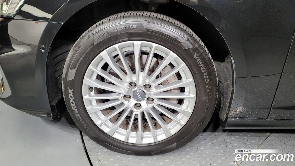 Audi A6 (C8) 45 TFSI Premium (09.2020)