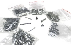 Набор инструментов 600 пр.1/4'' 3/8''(5-19мм, ключи:10-17мм,шарнирно-губцевый инстр.,отвертки,биты,молоток, ключи 6-е Г-обр.-е,расходник) ISMA ISMA-56003