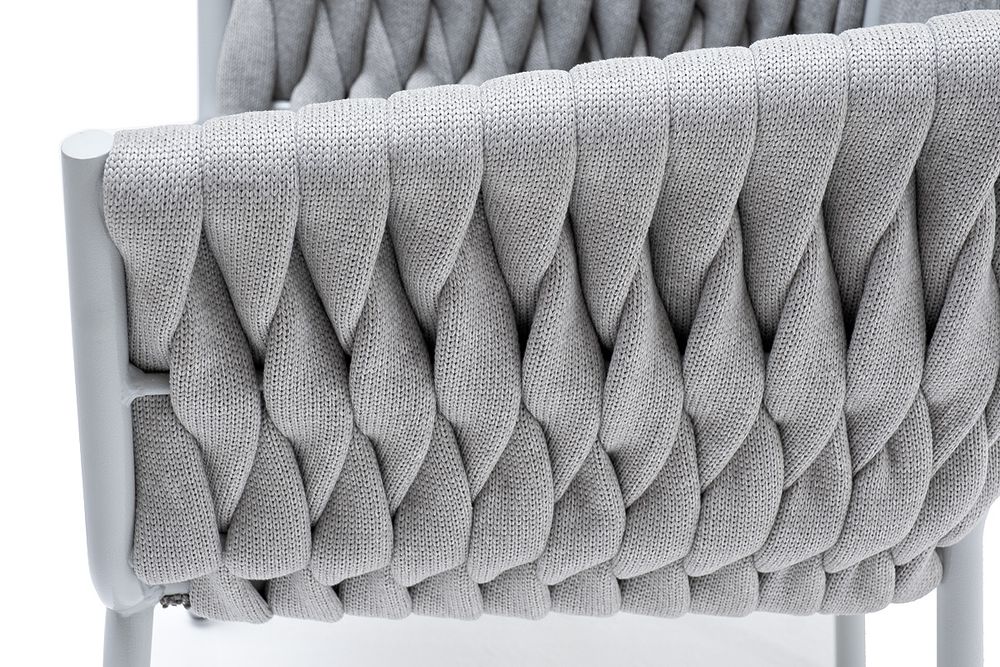 "Монако" стул плетеный из роупа, каркас алюминий светло-серый (RAL7035) муар, роуп светло-серый 40 мм, ткань светло-серая