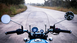 Royal Enfield Meteor 350 Supernova Blue