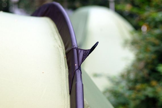 Палатка Indiana SIERRA 4, петля для растяжки.