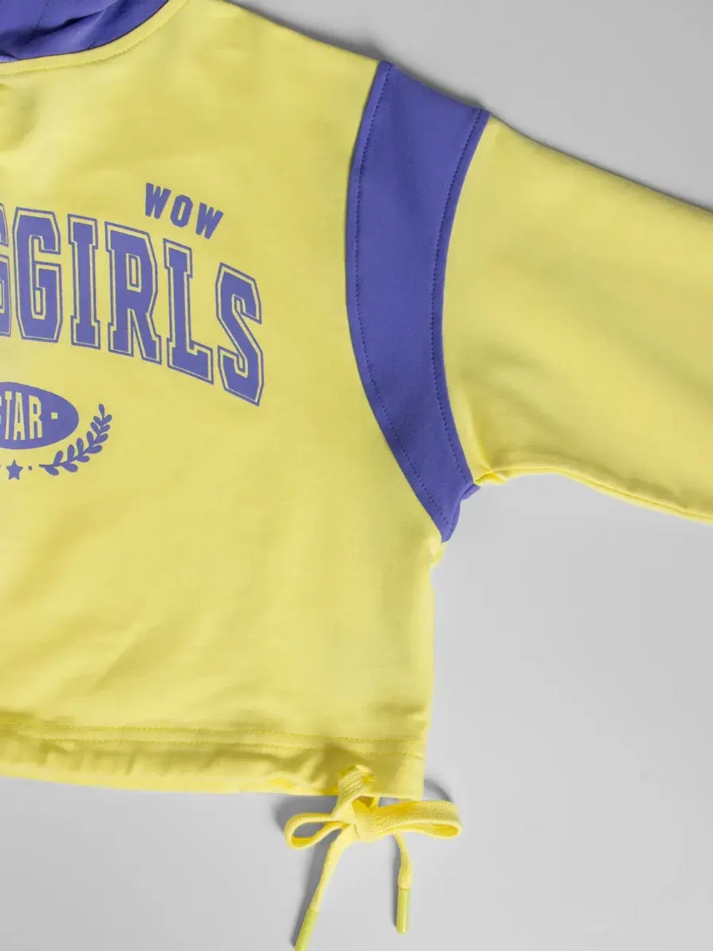 Спортивный костюм для девочки