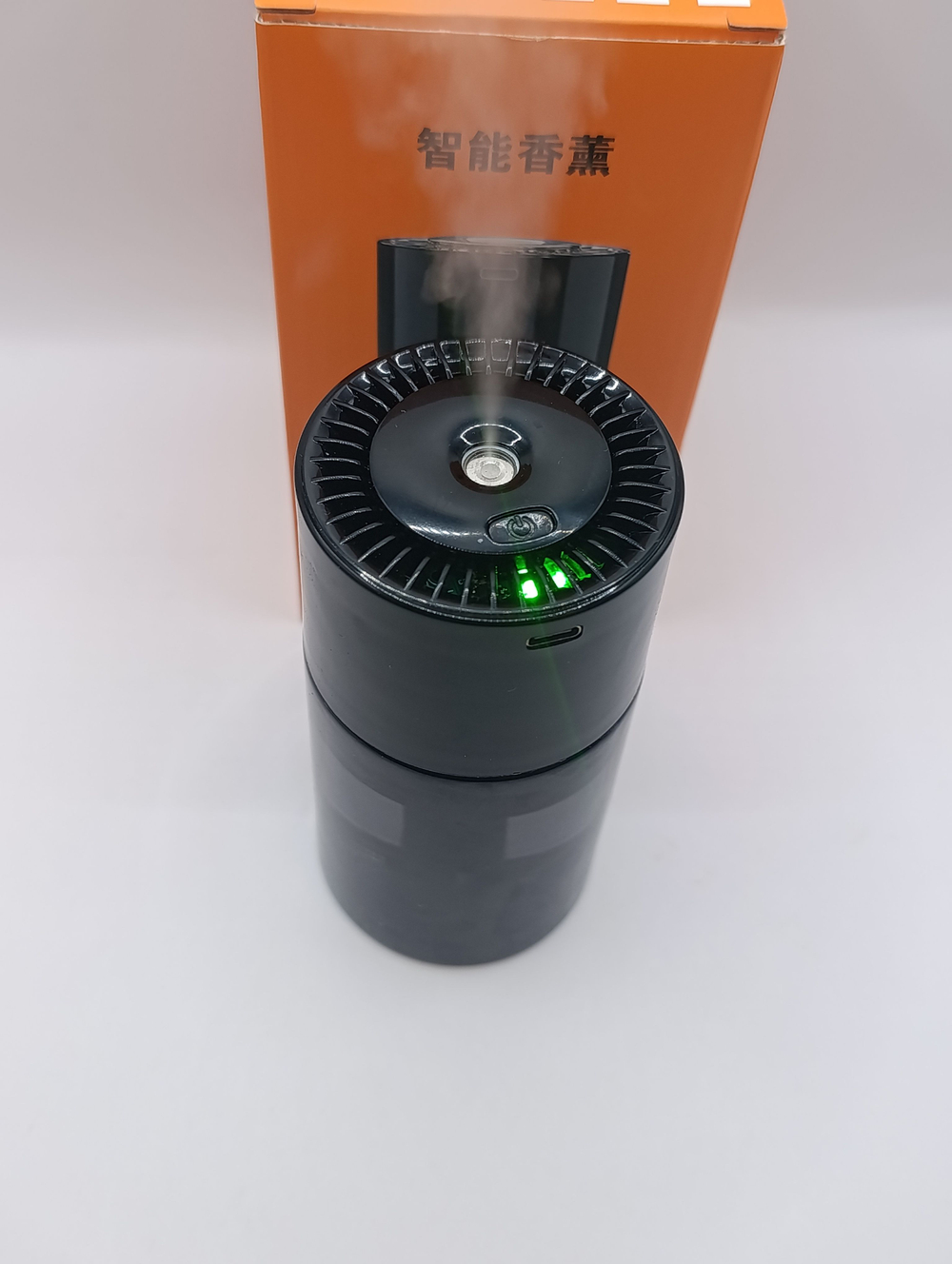 Ароматизатор для автомобиля автоматический 160мл., беспроводной. ВАНИЛЬ