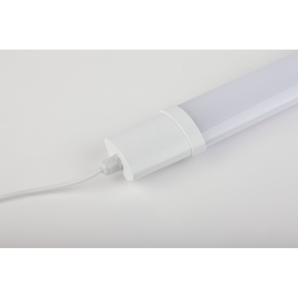 Линейный светодиодный светильник ЭРА SPP-3-50-4K-M 50Вт 4000К 4250Лм IP65 1515х60х35 матовый