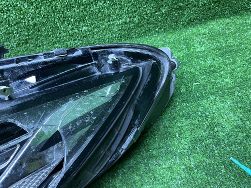 Битая Фара левая Hongqi H5 2 (2022-н.в.) LED