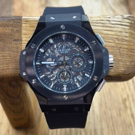 Часы Hublot