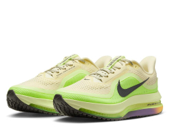 Кроссовки для бега мужские Nike Pegasus Premium M Лимонково-оранжевые