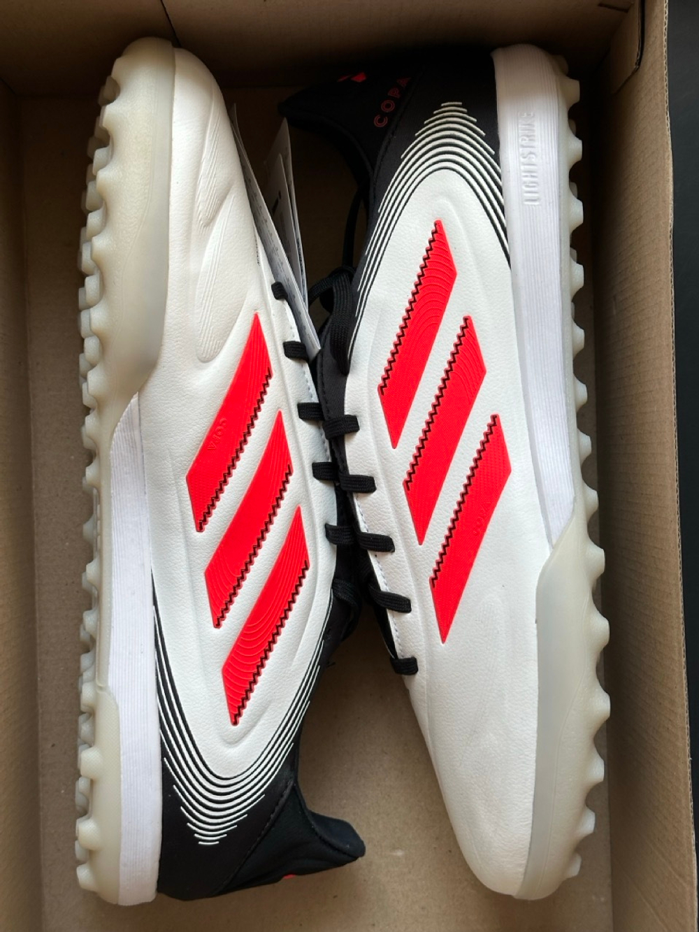 Сороконожки adidas Copa Pure 3 Pro TF - белый