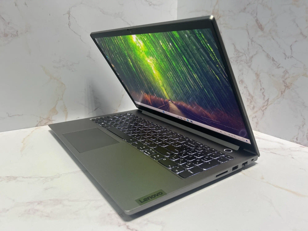 Ноутбук Lenovo ThinkBook 15 Gen 2 (20VE00G2RU) 15.6"/Intel Core i3-1115G4/RAM 8GB/SSD 256GB/Intel UHD Graphics/1920*1080/IPS/Window 11/Подсветка кл-ры: LED/Серый. Состояние: B1