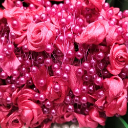 Бусы на леске с розочкой (Малиновый)