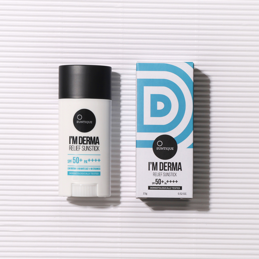 ЛЕГКИЙ СОЛНЦЕЗАЩИТНЫЙ СТИК SUNTIQUE I'M DERMA (SPF50+ ПА++++) 15 гр