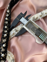 Тесьма белая со стразами и жемчугом плетеная