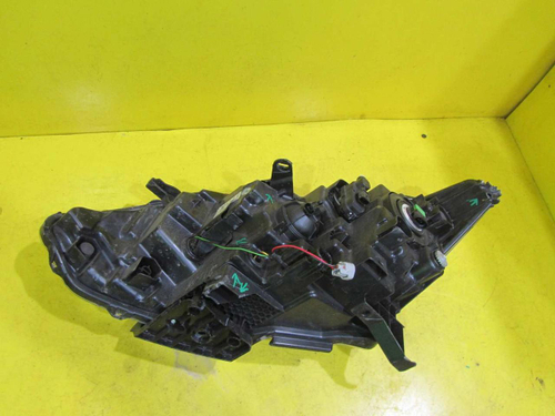 Битая Фара правая Nissan Qashqai J11 (2013-2019) галоген