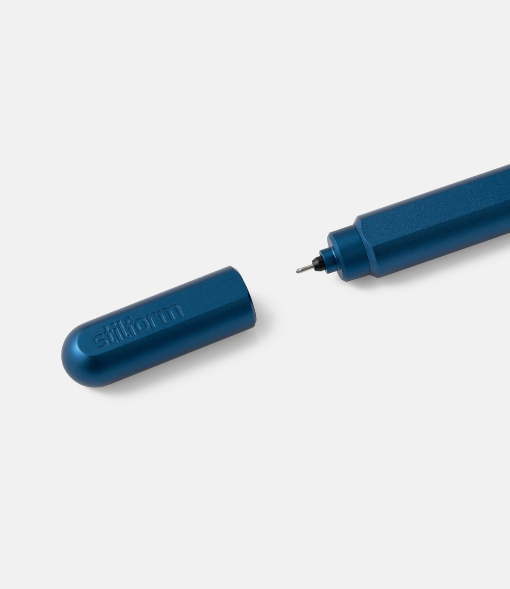 Stilform Arc Gel Pen Aluminium Blue — гелевая ручка из алюминия