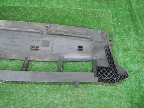 Пыльник переднего бампера Audi Q5 1 8R (2012-2017)