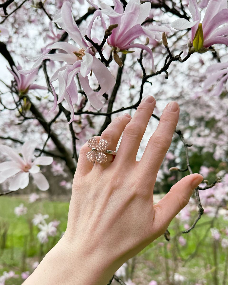 Кольцо Beaded Flower Nude