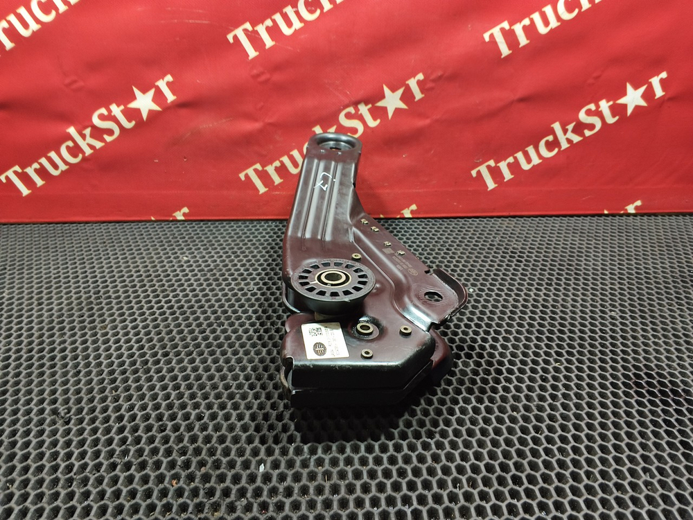 Замок кабины 2023 год.