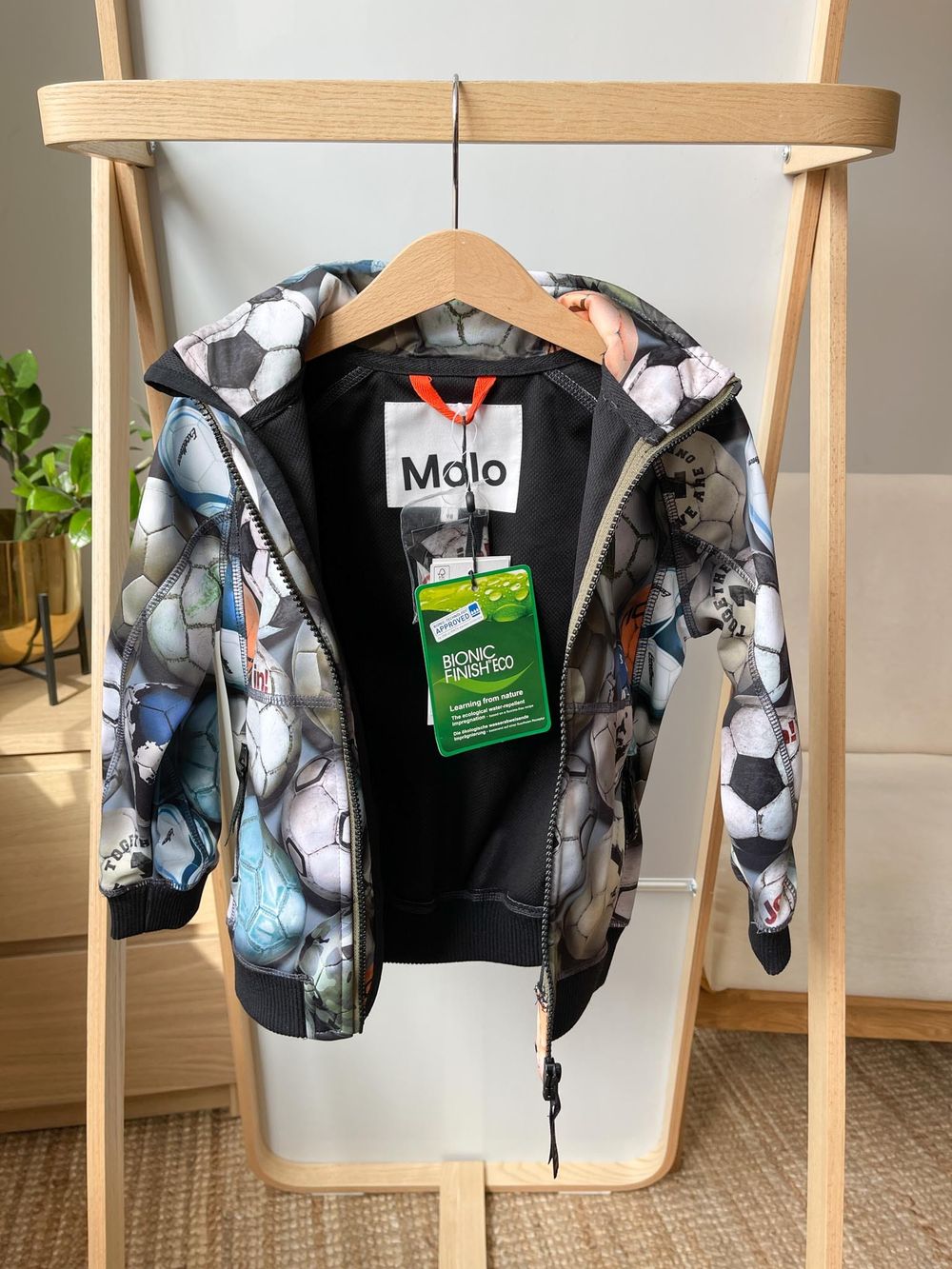 Новая куртка Molo, 98