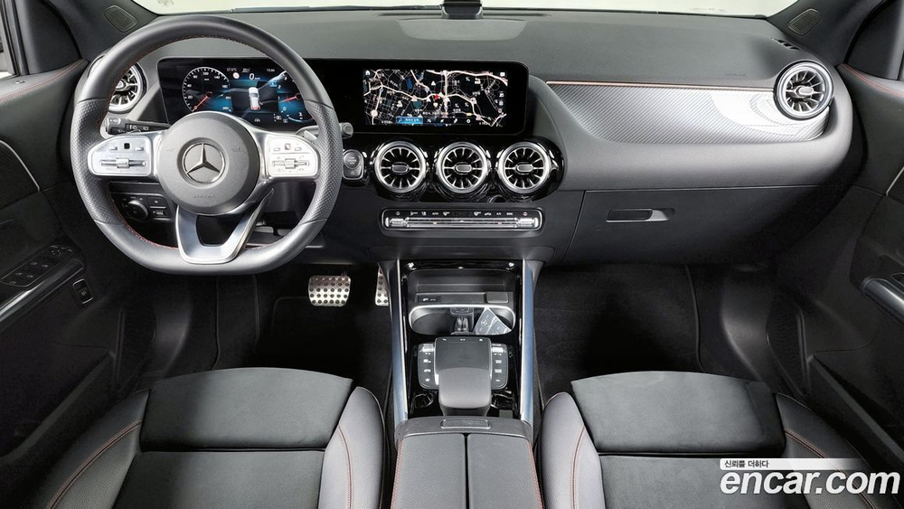 Mercedes-Benz GLA-Class H247 GLA250 4MATIC (03.2022)