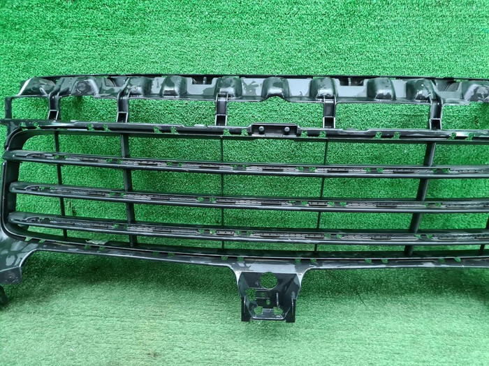 Решетка переднего бампера Porsche Cayenne 3 17-23