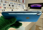 iPhone XR, 64 ГБ б/у
