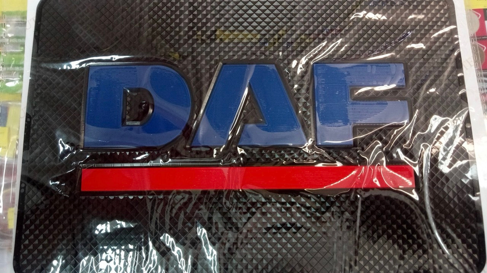 DAF / Люкс Коврик на приборную панель, DAF - ДАФ (1 шт.)
