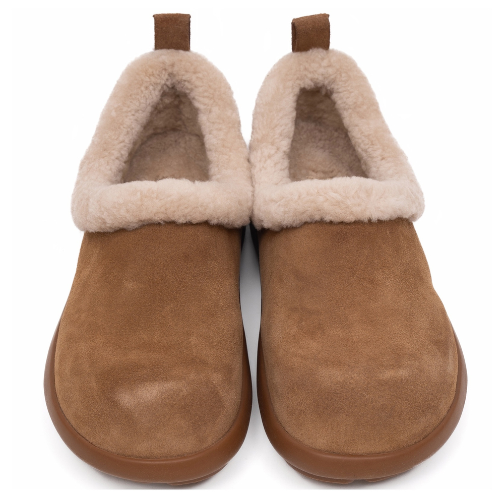 UGG Finish Slipper Chestnut