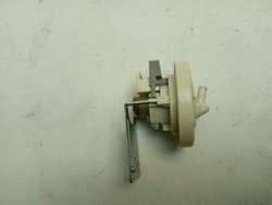 M1092QD1 кт10 Датчик уровня (прессостат) для стиральной машины LG SPS-L06A б/у