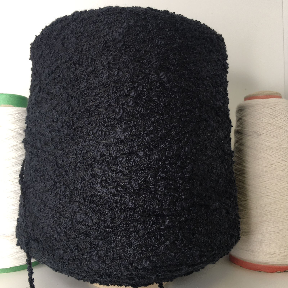 ECUADOR - lineapiu'; 43% хлопок, 43% лён, 14% п/а; 150м/100гр; col. B7215, цвет: чёрный + тёмно-синий;