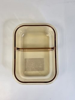 Контейнер  стеклянный прямоугольный с перегородкой для еды с крышкой  650 мл