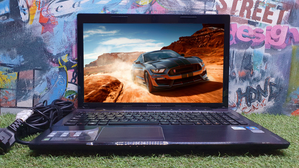 Ноутбук Lenovo Pentium/4Gb