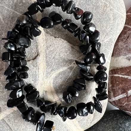 Оникс. Камни для изделий на заказ. Цена зависит от вида заказанного изделия