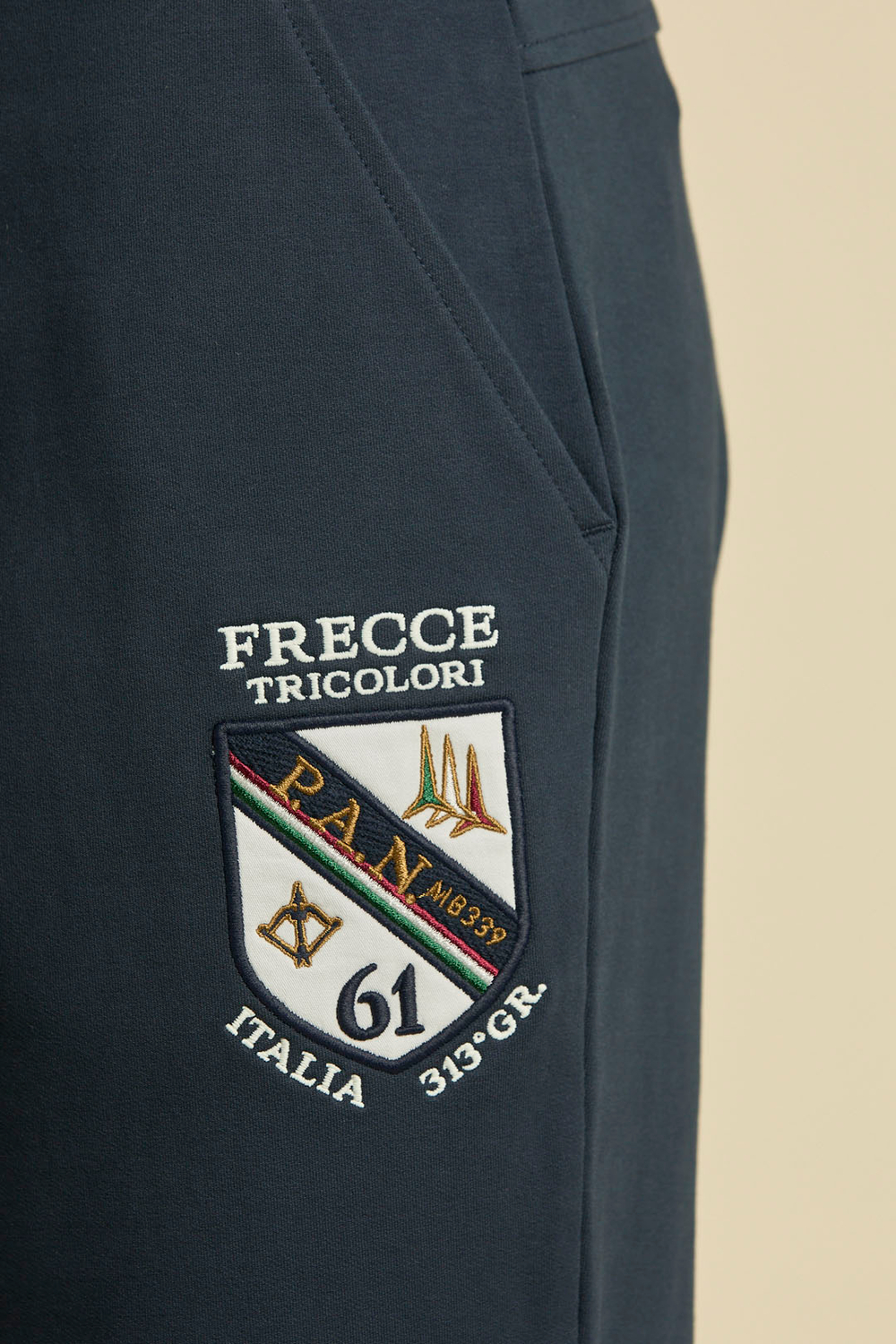 Спортивный костюм из хлопка