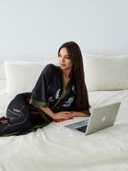 Халат женский шелковый AMELIA