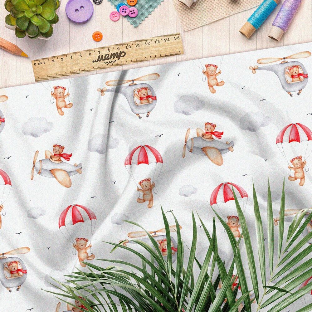 Ткань мембрана мишки на самолёте и парашюте