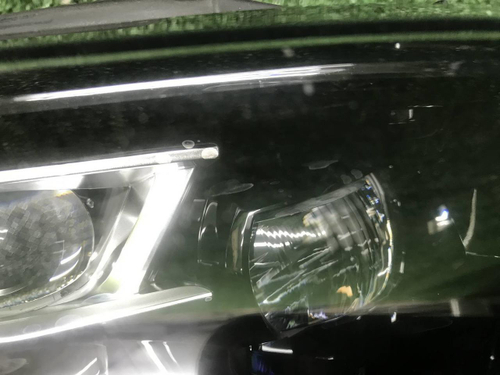 Битая Фара правая Lexus ES 7 (2018-2021) LED