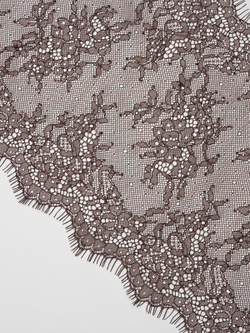 Кружево шантильи горький шоколад неэластичное ширина 22,5 см купон 2,9 м
